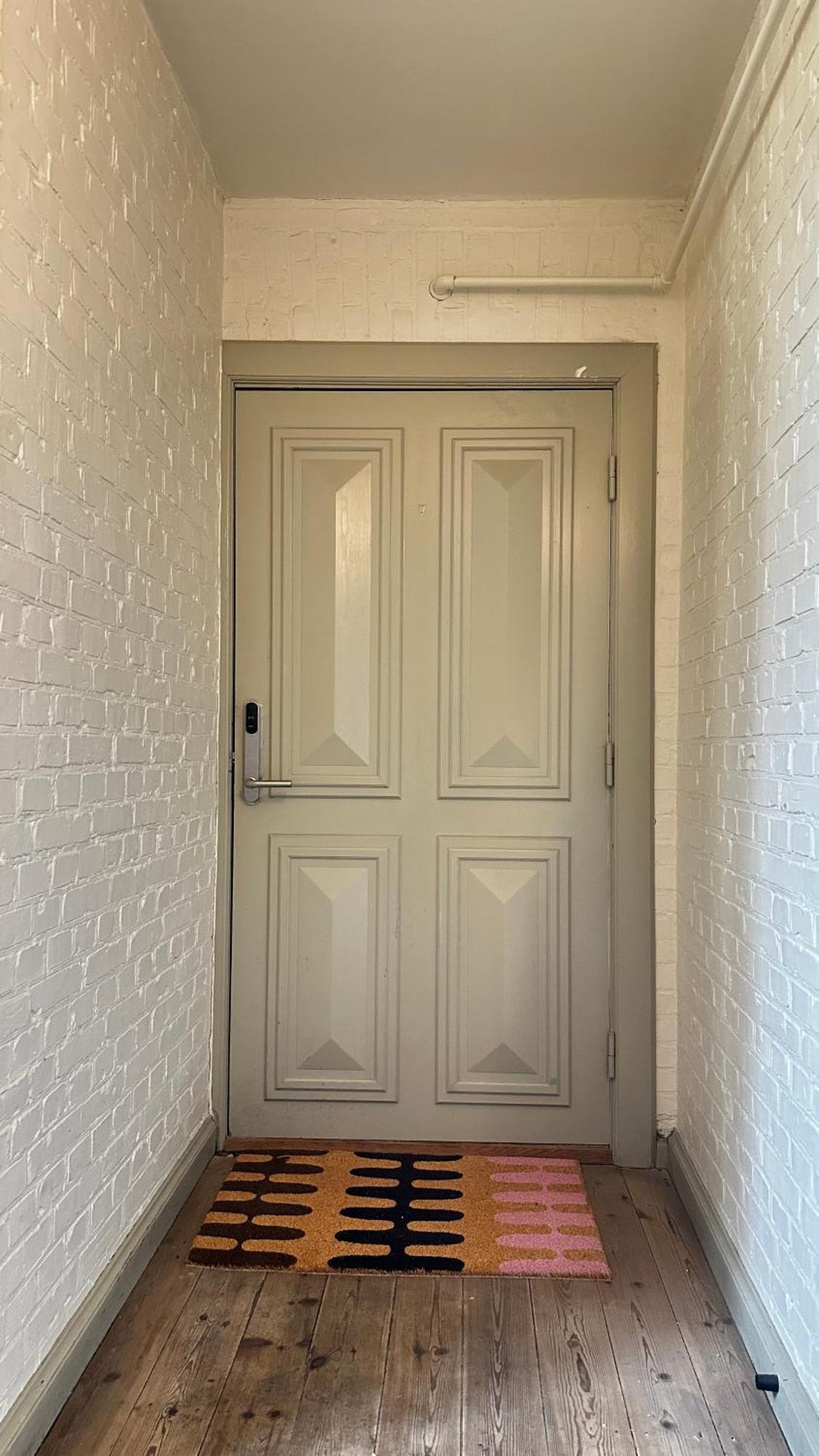Lovstraede From 1 To 6 - Carolinas Lejlighed København