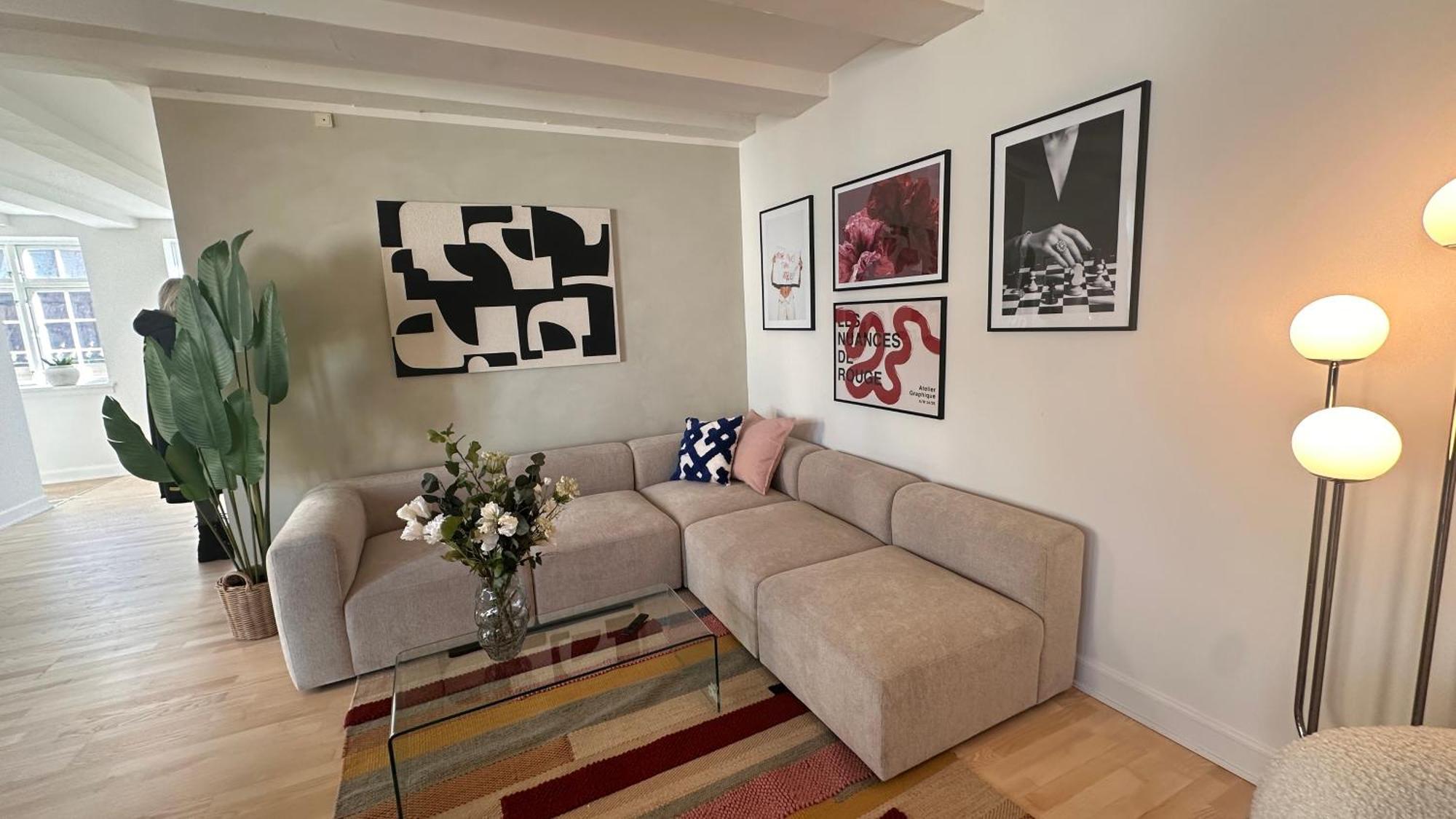Lejlighed Lovstraede From 1 To 6 - Carolinas København